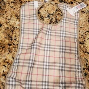 Burberry iconic check bib